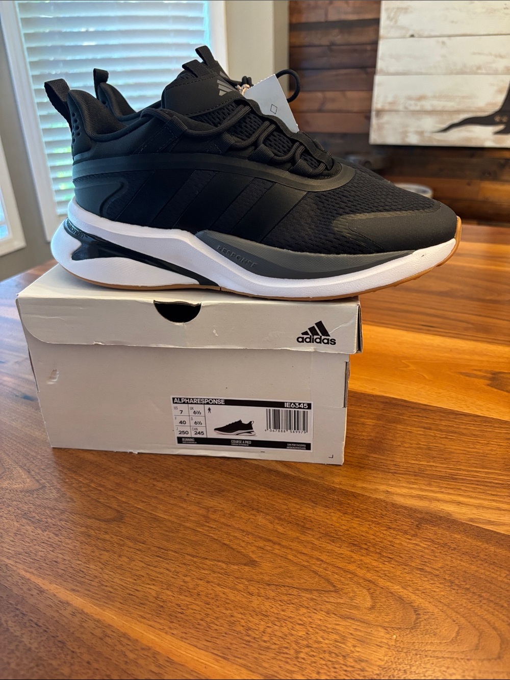 Adidas Alpharesponse Running Black White Athletic Shoe Size 40